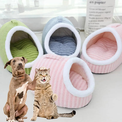Chewie Cozy Dog Nest, Zentric Hideaway Dog Bed, Cozy Hideaway Pet Bed Dogs, Cat Dog Bed with Blanket, Soft Pet Slipper Cave Bed, Covered Dog Bed for Dogs Cats (Green, S/17.7 X 11.8 X 9.8 In)